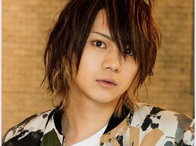 【火曜サプライズ画像】佐藤流司の女装姿が美しすぎてネット騒然！V振り動画も！