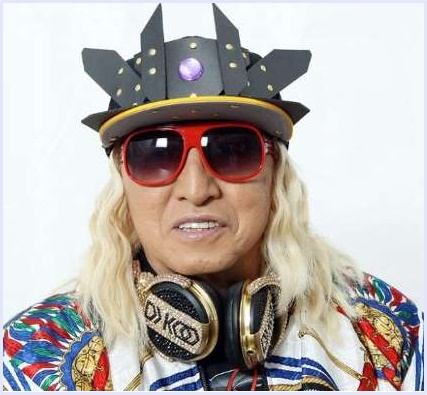 SUGA,ユンギ,IU,コラボ,エイト,eight,MV,動画,歌詞,意味,ソルリ,ジョンヒョン